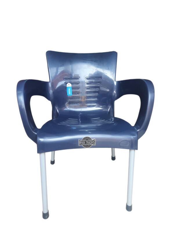 Belona Plastic Chair with Metallic Legs – Stylish and Sturdy Seating