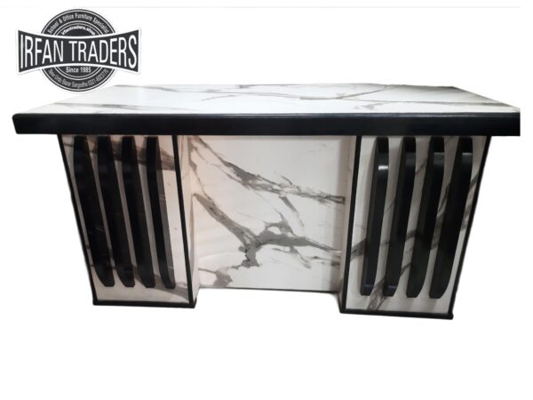 Elegant Office Table - Premium Laminated Design, 5 Feet Long