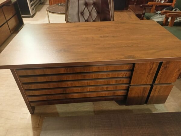 Modern Executive Office Desk with Wood Finish and Storage Drawers