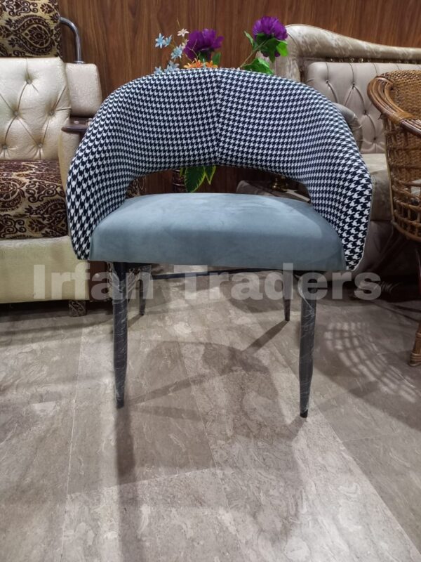 Contemporary Dining Chair with Foam Cushions & Sleek Metal Frame – Fresh Design
