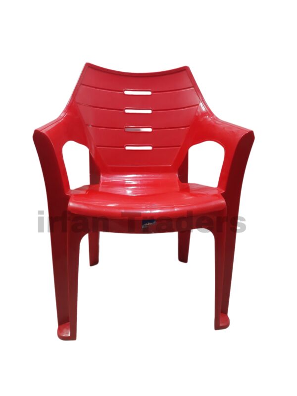 Pure Stunning Plastic Chair – Beautiful and Unique Design